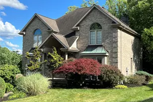 100 Field Club Dr, Kennedy Township, PA 15136 - Photo 3