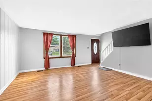 2645 Keats Dr, South Park, PA 15129 - Photo 5