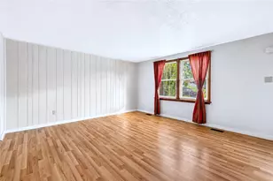 2645 Keats Dr, South Park, PA 15129 - Photo 5