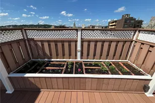 372 S Highland Ave, Pittsburgh, PA 15206 - Photo 27