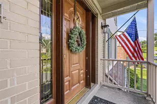 3934 Mimosa Dr, Bethel Park, PA 15102 - Photo 5