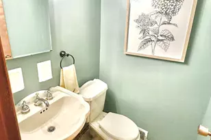 4933 Point Cir Dr, Monroeville, PA 15146 - Photo 21