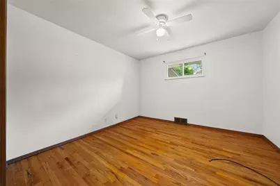 1328 Foxboro Dr, Monroeville, PA 15146 - Photo 21