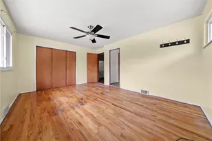 1328 Foxboro Dr, Monroeville, PA 15146 - Photo 17