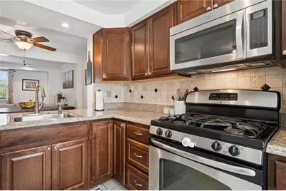 341 Fawn Trl, Cranberry Township, PA 16066 - Photo 15