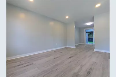 1889 Riggs Rd, South Park, PA 15129 - Photo 3