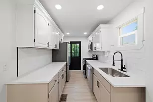 5207 Schenley Ave, Pittsburgh, PA 15224 - Photo 9