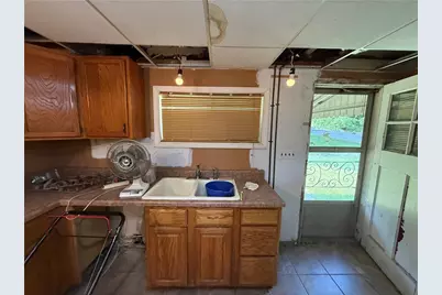 6006 Soltis Dr, Clairton, PA 15025 - Photo 7