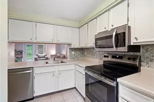 151 Ligonier Ln, Pittsburgh, PA 15068 - Photo 13