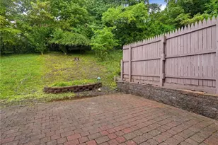 151 Ligonier Ln, Pittsburgh, PA 15068 - Photo 7
