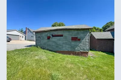 605 Maple St, Luzerne Township, PA 15417 - Photo 7