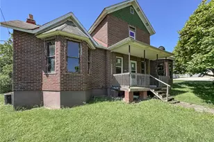 605 Maple St, Luzerne Township, PA 15417 - Photo 1