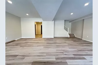 815 Village Drive, Pittsburgh, PA 15237 - Photo 27