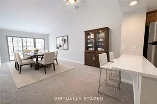 815 Village Dr, Pittsburgh, PA 15237 - Photo 5