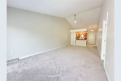 815 Village Drive, Pittsburgh, PA 15237 - Photo 7