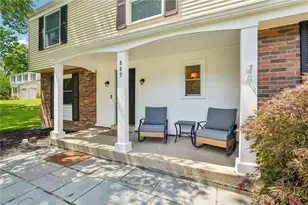 889 Camp Meeting Rd, Bell Acres, PA 15143 - Photo 3