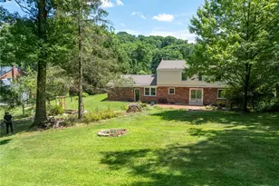 889 Camp Meeting Rd, Bell Acres, PA 15143 - Photo 43
