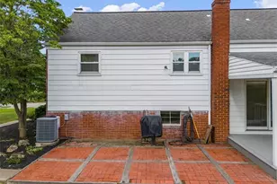3431 Forest Rd, Bethel Park, PA 15102 - Photo 21
