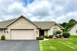 33 Fields Dr, Shenango Township, PA 16101 - Photo 1