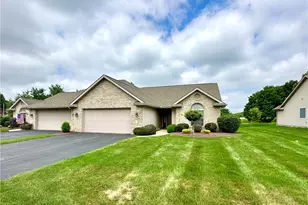 33 Fields Dr, Shenango Township, PA 16101 - Photo 3