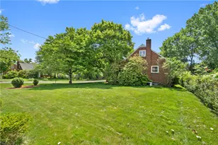 3210 Thornwood Dr, Bethel Park, PA 15102 - Photo 27
