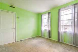 335 Mt Vernon Dr, Pittsburgh, PA 15223 - Photo 15