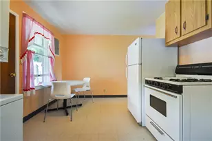 335 Mt Vernon Dr, Pittsburgh, PA 15223 - Photo 3