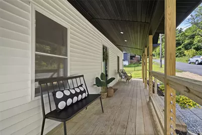54 Sherlock Cir, Cecil, PA 15057 - Photo 3