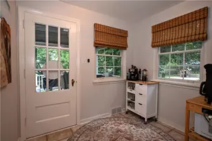 2404 Morrow Pl, Bethel Park, PA 15102 - Photo 13