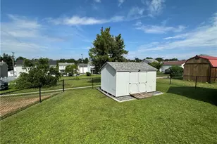 2119 Walnut Dr, Derry Township, PA 15650 - Photo 9
