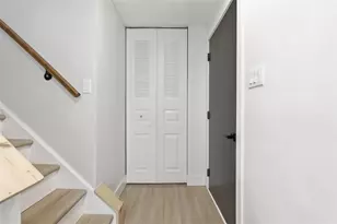 203 Lochinver Dr, Moon/Crescent Twp, PA 15108 - Photo 5
