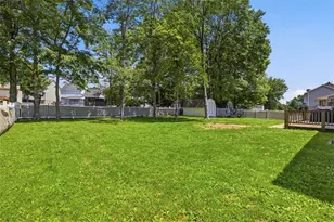 203 Lochinver Dr, Moon/Crescent Twp, PA 15108 - Photo 39