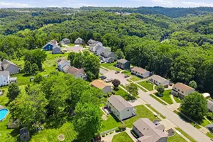 203 Lochinver Dr, Moon/Crescent Twp, PA 15108 - Photo 41