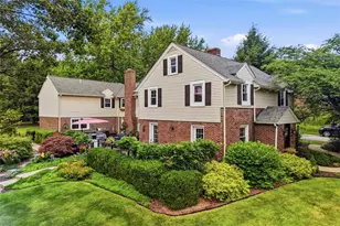 836 Old Thorn Run Rd, Moon/Crescent Twp, PA 15108 - Photo 15