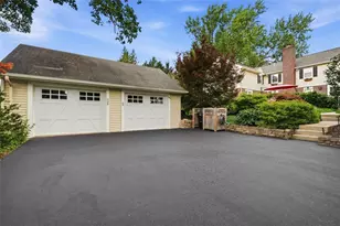 836 Old Thorn Run Rd, Moon/Crescent Twp, PA 15108 - Photo 45