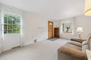 343 Vanadium Rd, Scott Township, PA 15243 - Photo 7