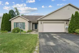 507 Kristi Dr, Hempfield Township, PA 15601 - Photo 1