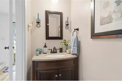 118 Brookmeade Dr, Ross Twp, PA 15237 - Photo 7