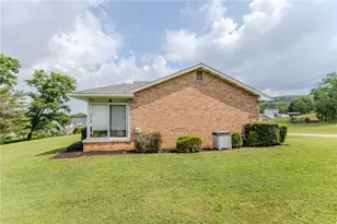 1506 Chestnut St, South Connellsville, PA 15425 - Photo 5