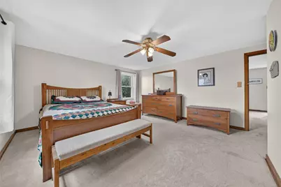 4329 Glen Lytle Rd, Pittsburgh, PA 15217 - Photo 21