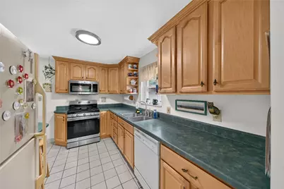 4329 Glen Lytle Rd, Pittsburgh, PA 15217 - Photo 11