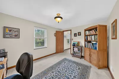4329 Glen Lytle Rd, Pittsburgh, PA 15217 - Photo 29