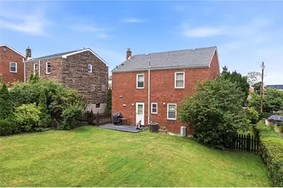 4329 Glen Lytle Rd, Pittsburgh, PA 15217 - Photo 33