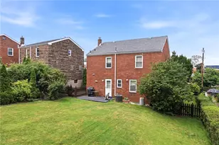4329 Glen Lytle Rd, Pittsburgh, PA 15217 - Photo 33