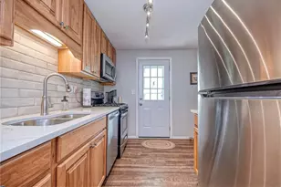 1794 Cedaridge Dr, South Park, PA 15129 - Photo 9