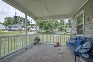 1794 Cedaridge Dr, South Park, PA 15129 - Photo 3