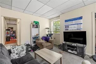 437 S Aiken Ave, Friendship Park, PA 15232 - Photo 27