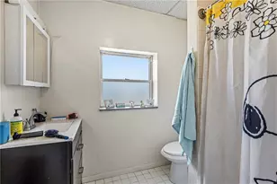 437 S Aiken Ave, Friendship Park, PA 15232 - Photo 17