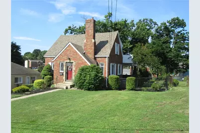 4814 Roberta Drive, Pittsburgh, PA 15236 - Photo 3