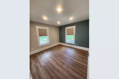 517 Hamilton Ave, Farrell, PA 16121 - Photo 21